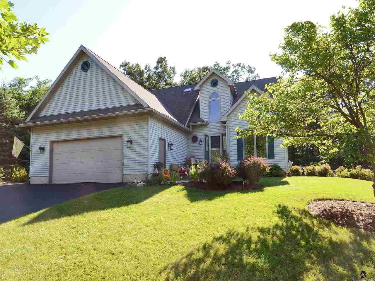 930 Herron Dr, Waterloo, WI 53594 photo 1