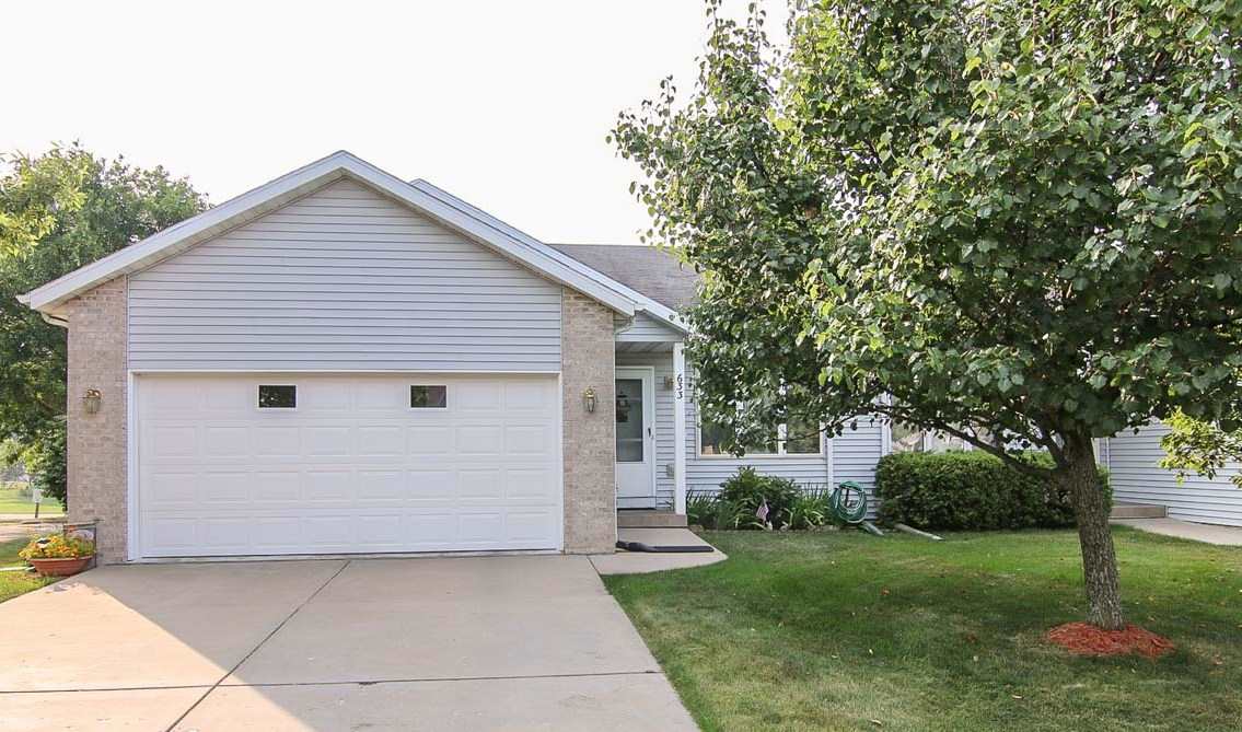 633 Constitution Ln, De Forest, WI 53532 photo 1