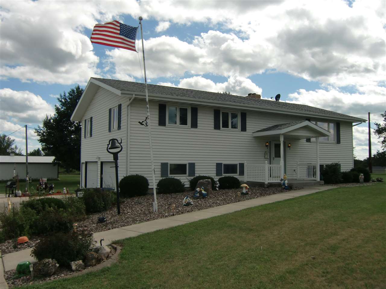 5263 County Road V, Deforest, WI 53532 photo 1