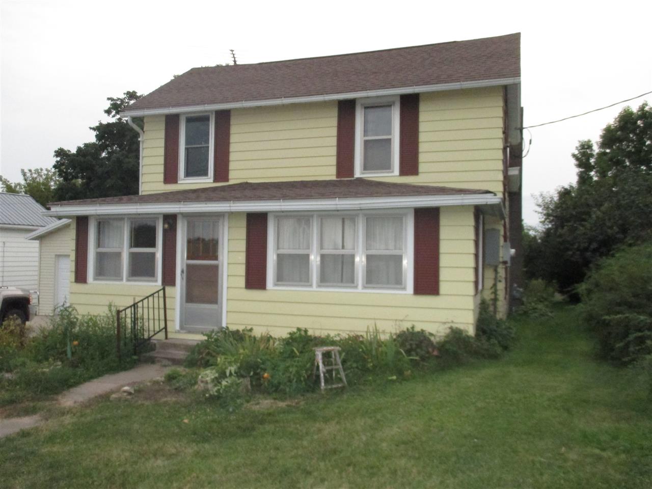 427 N Main St, Patch Grove, WI 53817 photo 1