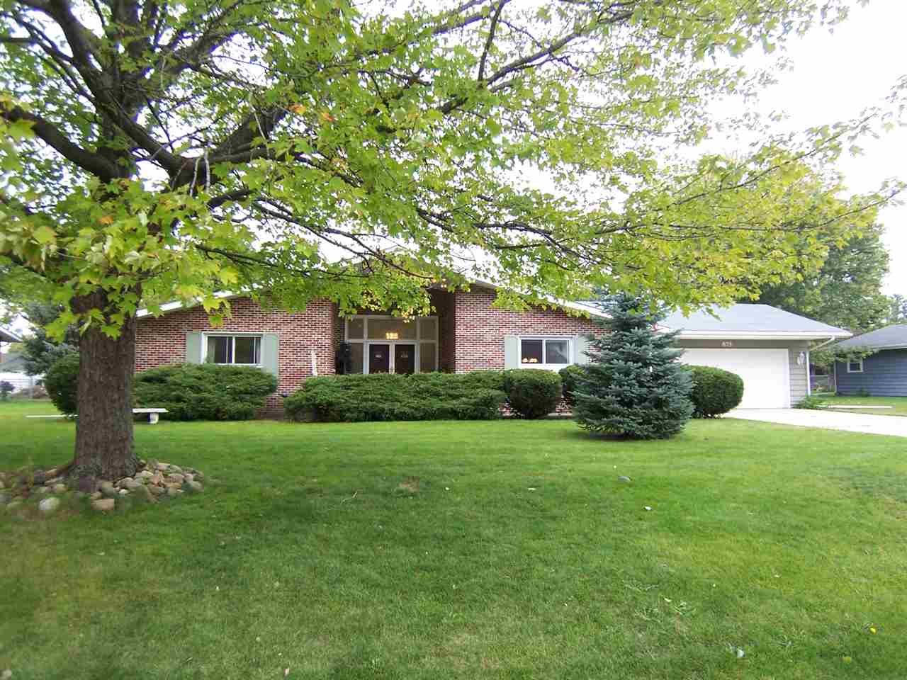 875 E Lilac Rd, Beloit, WI 53511 photo 1