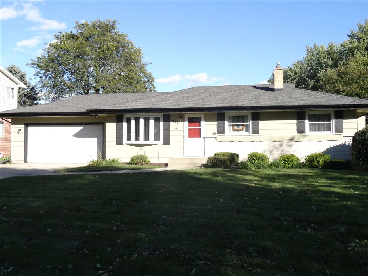 2455 Iva Ct, Beloit, WI 53511 photo 1