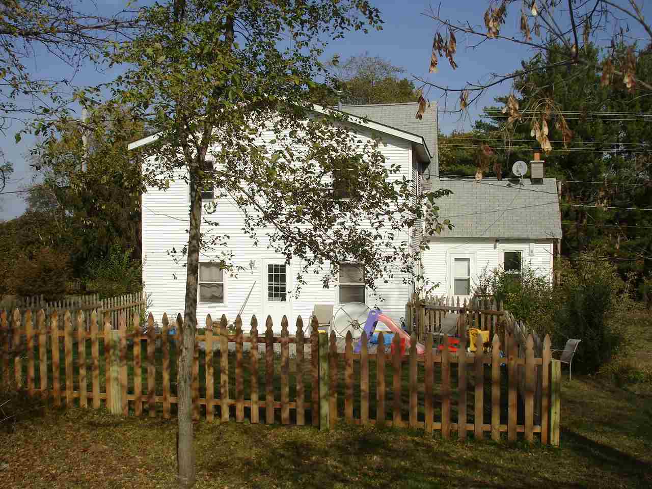 126 E Water St, Montello, WI 53949 photo 1