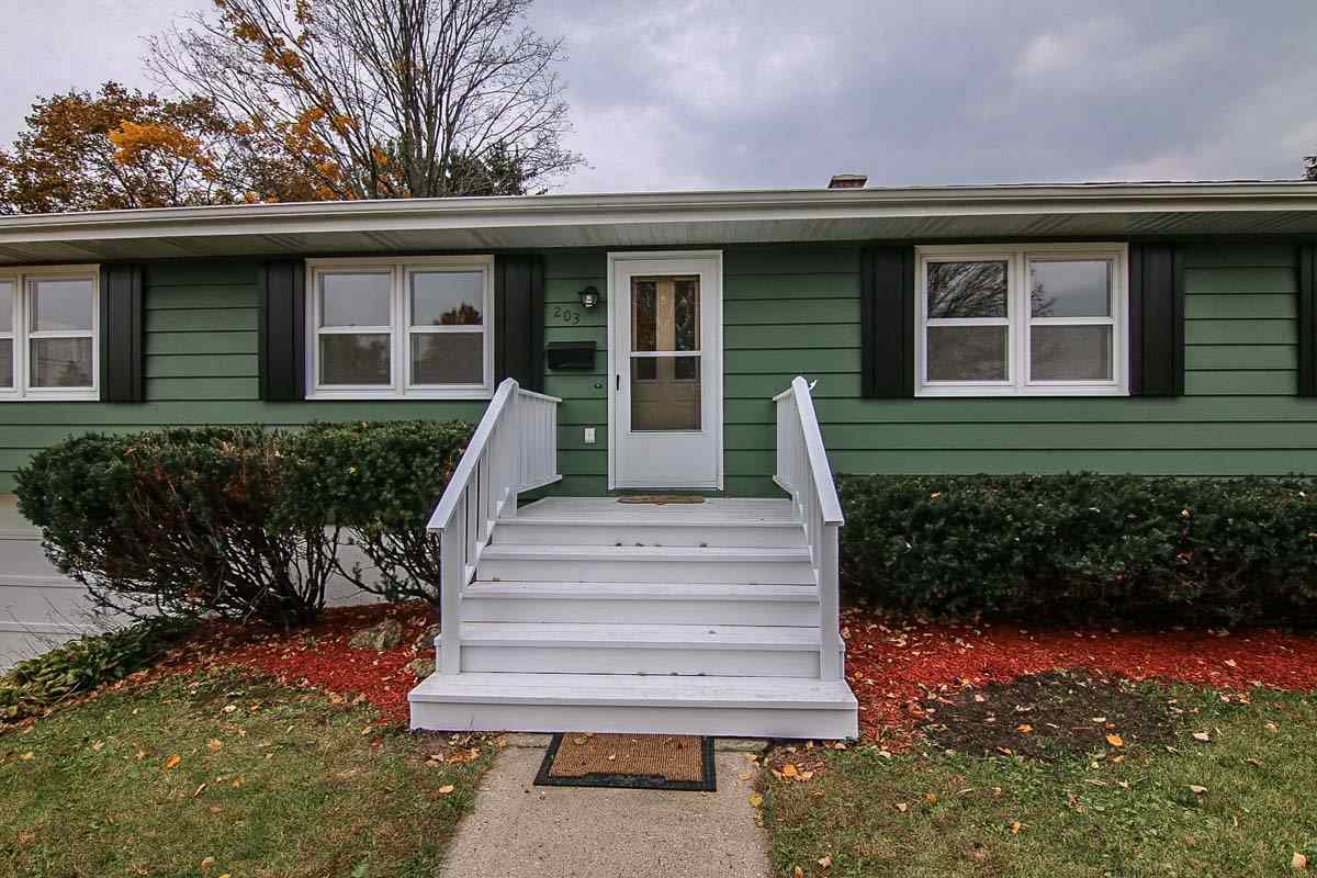 203 Elm St, Mount Horeb, WI 53572 photo 1