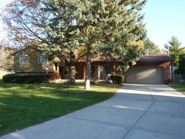 2814 E County Rd S, Beloit, WI 53511 photo 1