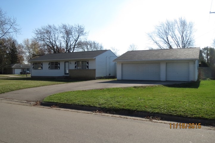 1784 Virginia St, Beloit, WI 53511 photo 1