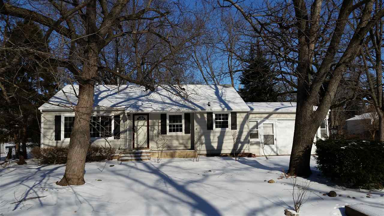 411 E Powers Dr, Beloit, WI 53511 photo 1
