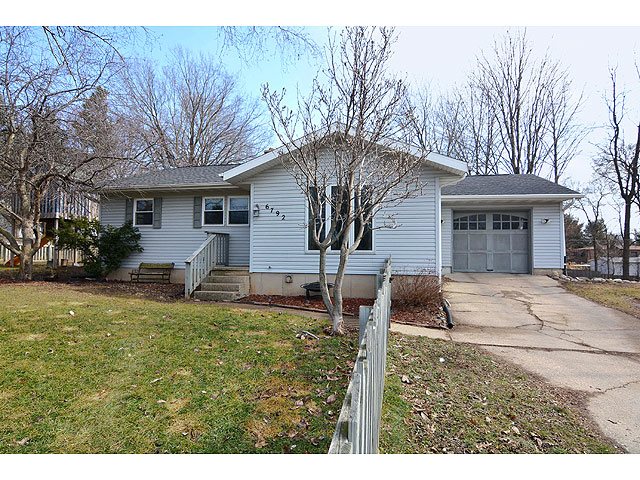 6792 Lake Rd, Windsor, WI 53598 photo 1