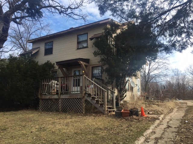 2459 S Riverside Dr, Beloit, WI 53511 photo 1