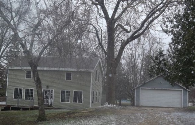 1319 Wisconsin Ave, New Holstein, WI 53061 photo 1