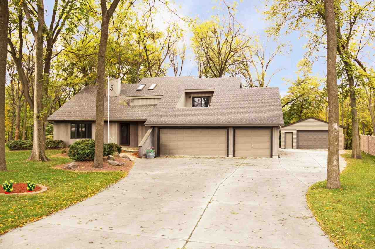 3905 E County Rd S, Beloit, WI 53511 photo 1