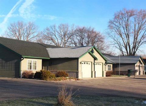 663-665 Madison St, Union Center, WI 53962 photo 1