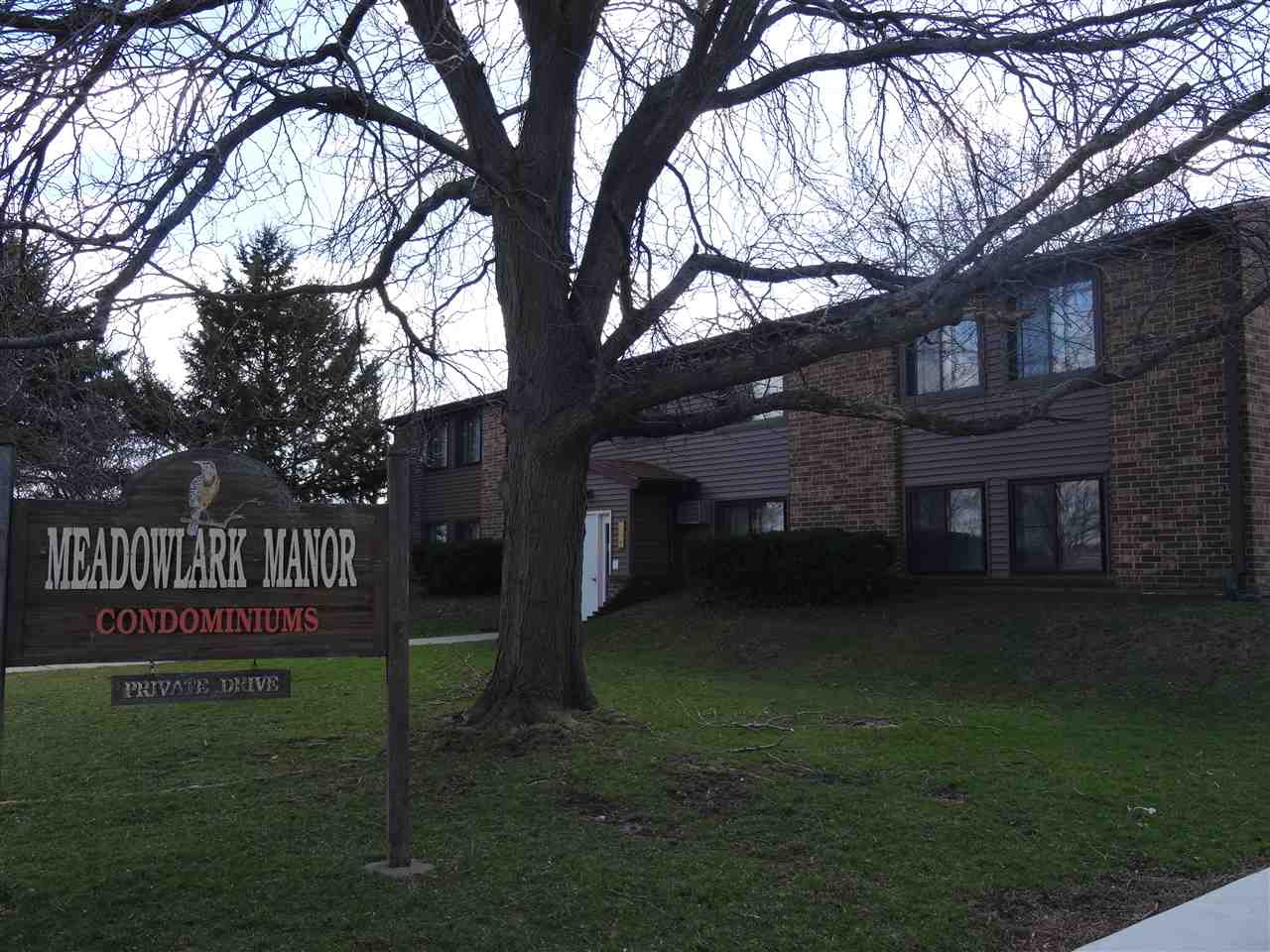 2116 Colony Ct #8, Beloit, WI 53511 photo 1