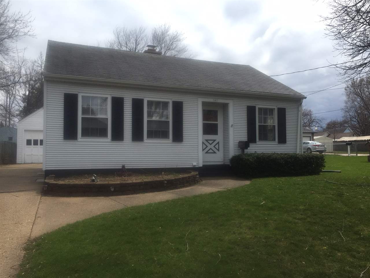 747 Grant St, Beloit, WI 53511 photo 1