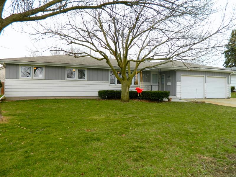 320 27th Ave, Monroe, WI 53566 photo 1