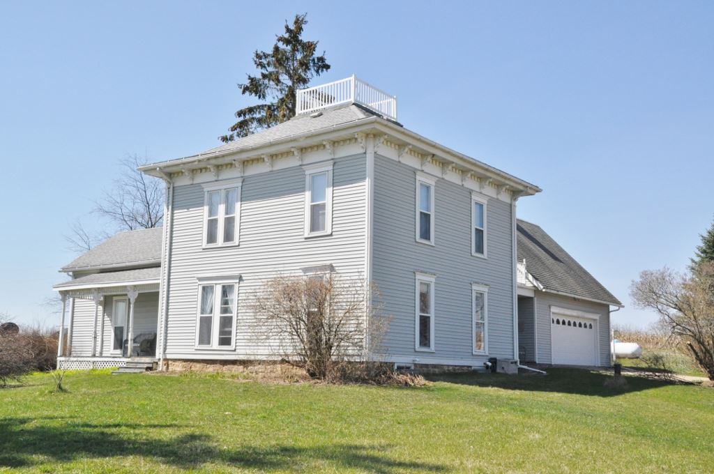 31692 Apple Ridge Rd, Richland Center, WI 53581 photo 1