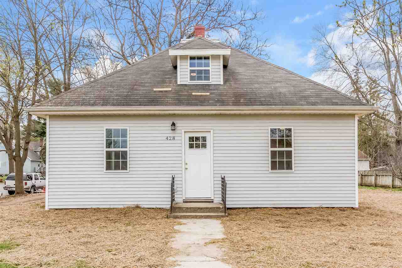 428 E North St, Poynette, WI 53955 photo 1