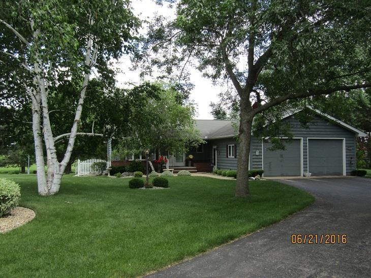 n7925 Doty Drive, Ripon, WI 54971 photo 1
