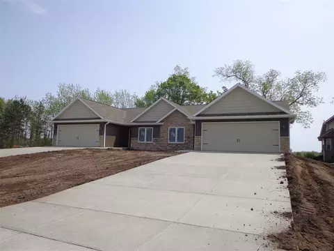 2239 Walnut St, Beloit, WI 53511 photo 1