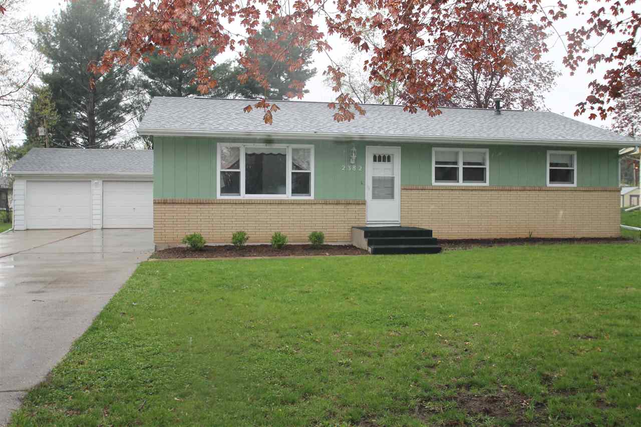 2382 Skyline Dr, Beloit, WI 53511 photo 1