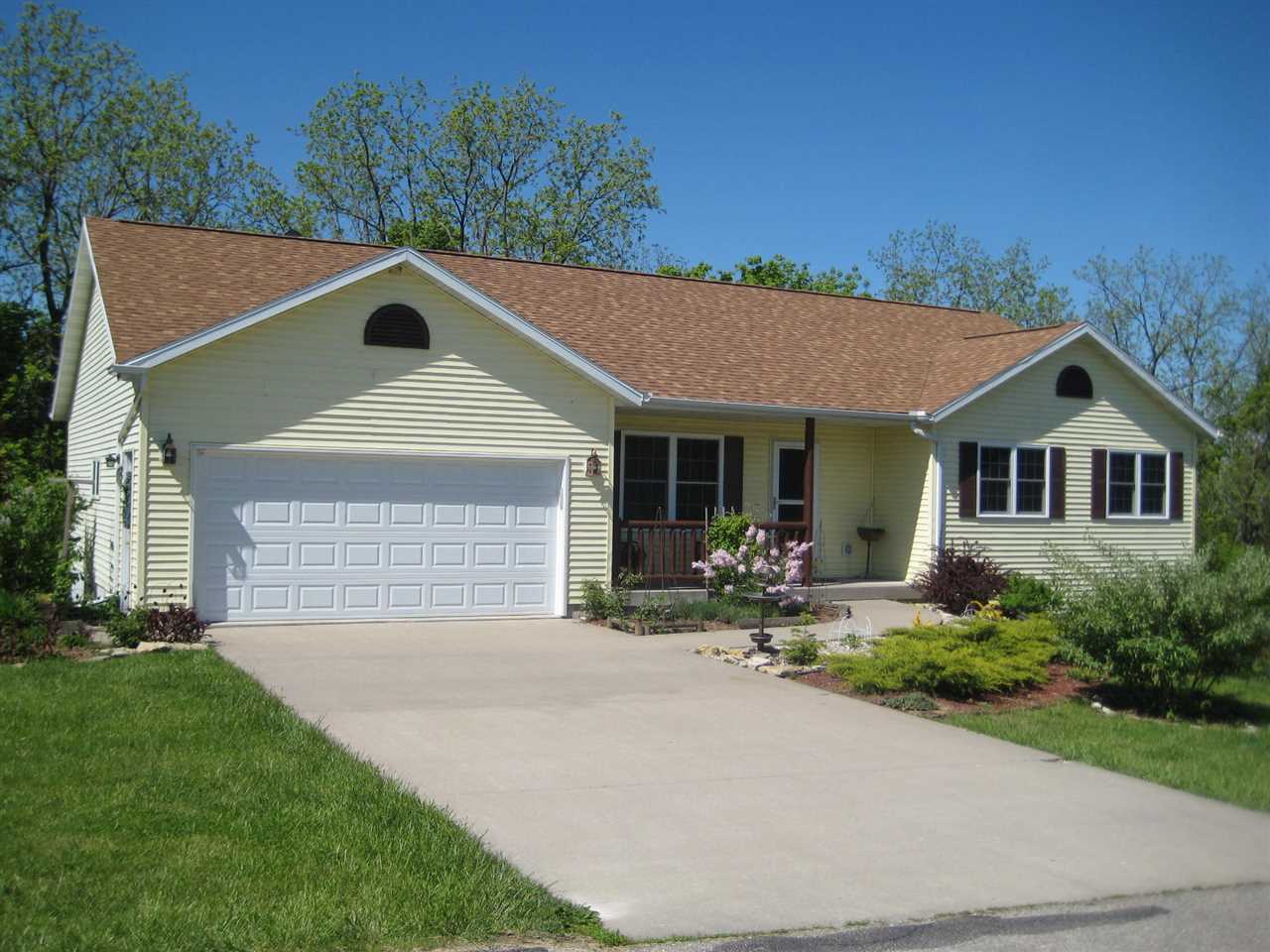 337 Eagle Dr, Mcgregor, IA 52157 photo 1