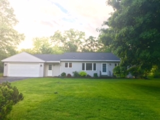 2028 E Ridge Rd, Beloit, WI 53511 photo 1