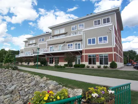 604 Pleasant St #240, Beloit, WI 53511 photo 1