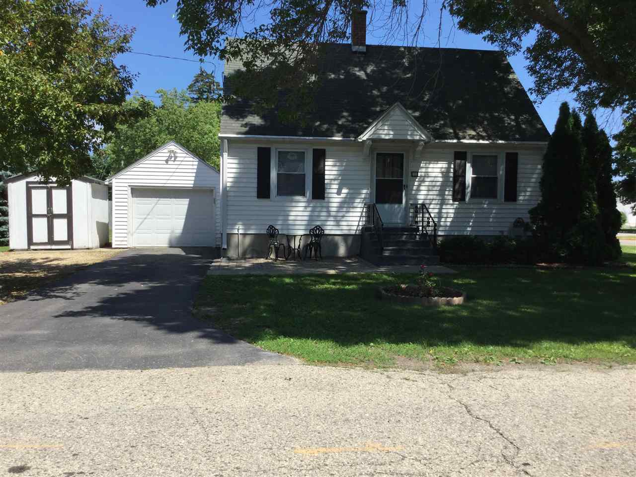 102 Gregor St, Waterloo, WI 53594 photo 1
