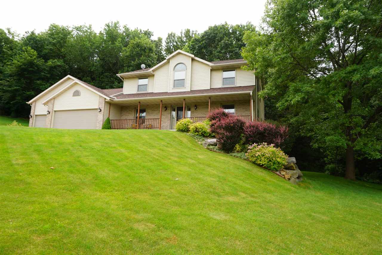 w3435 Woodside Road, Belleville, WI 53508 photo 1