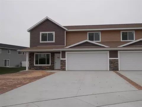 445 Nicholas St, Tomah, WI 54660 photo 1