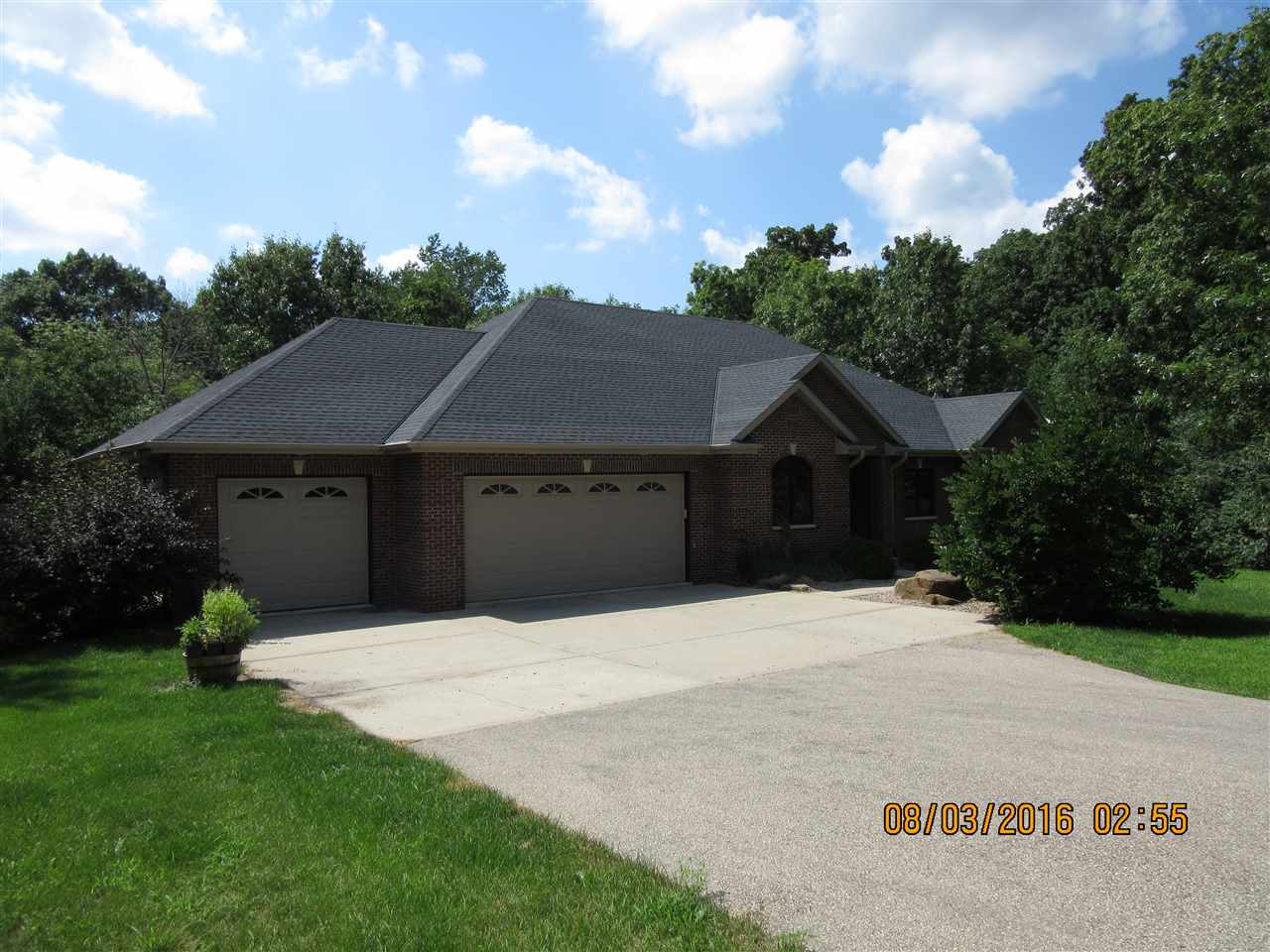 5331 N Eagle Rd, Evansville, WI 53536 photo 1