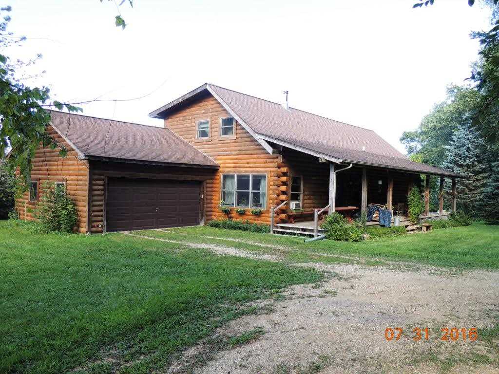 7663 Goeke Rd, Pecatonica, IL 61063 photo 1