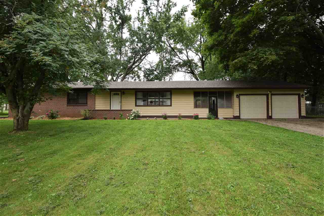 1920 Murphy Woods Rd, Beloit, WI 53511 photo 1