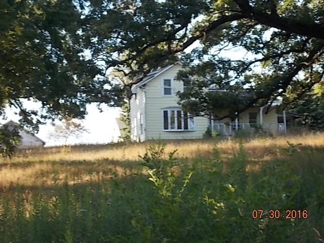 10226 W Beloit Newark Rd, Beloit, WI 53511 photo 1