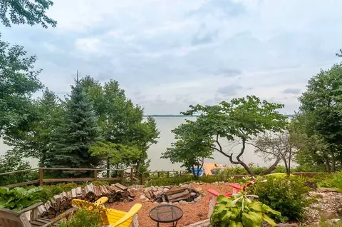 2190 Colladay Point Dr, Stoughton, WI 53589 photo 1