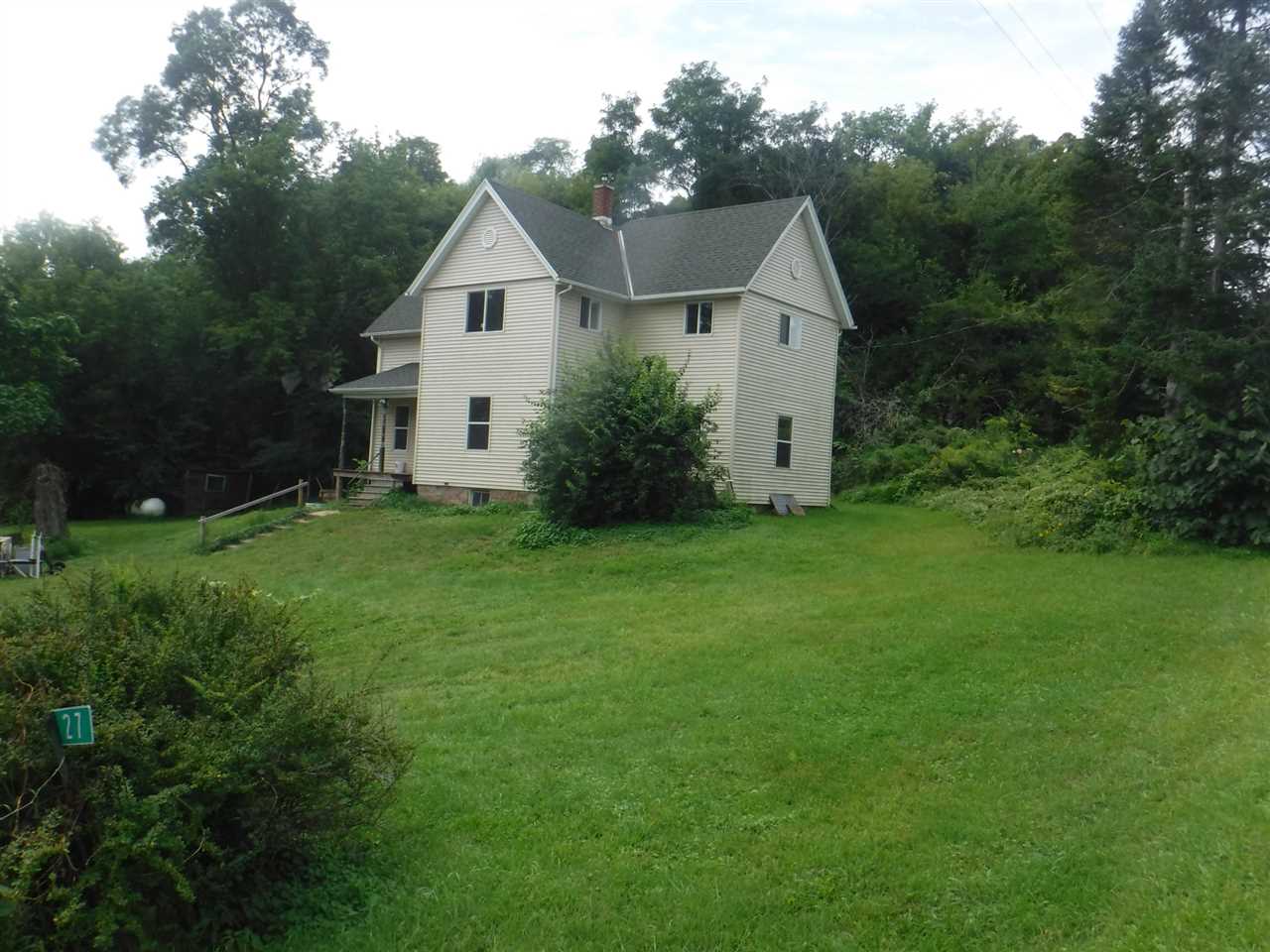 27 E Waterloo Rd, Waterloo, WI 53594 photo 1