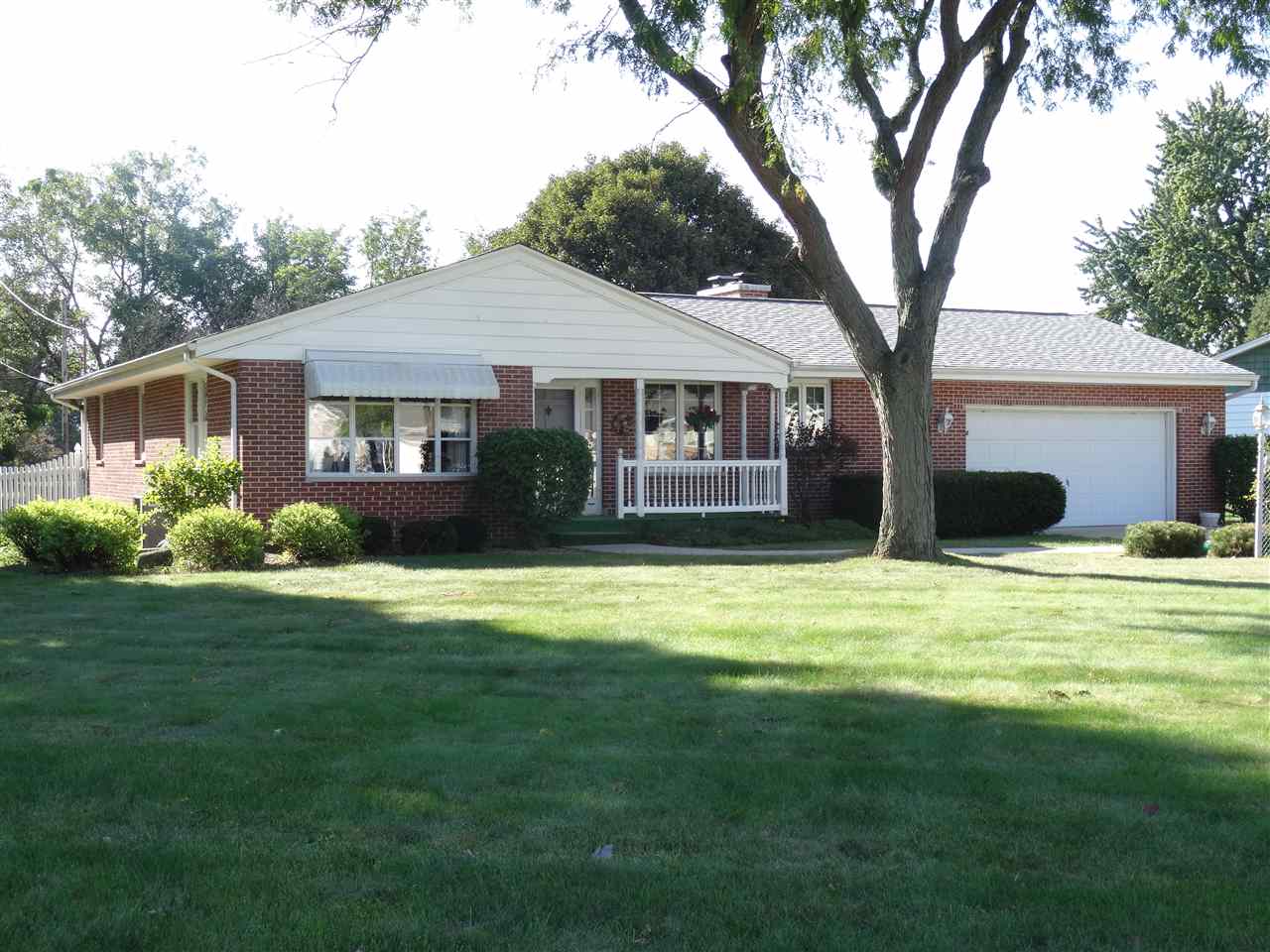 2290 Bootmaker Dr, Beloit, WI 53511 photo 1