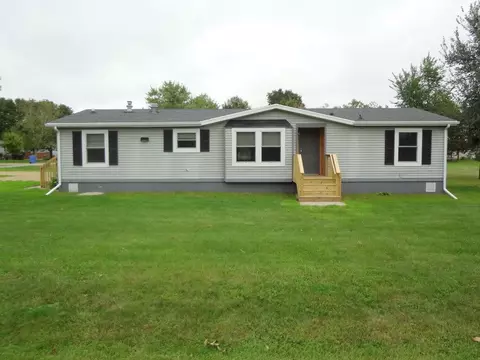 1504 E 7th Ave, Brodhead, WI 53520 photo 1