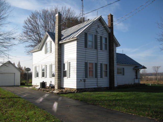 w2315 Elk Court, Montello, WI 53949 photo 1