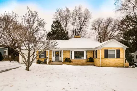 808 Mcbride Rd, Madison, WI 53704 photo 1