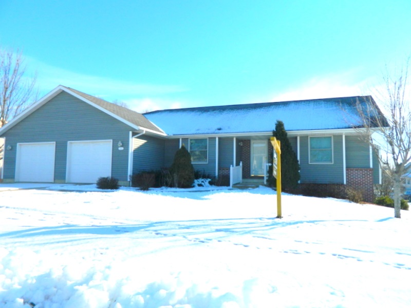1204 3rd St, Monroe, WI 53566 photo 1