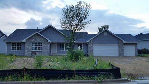 3740 Golden Eagle Dr, Beloit, WI 53511 photo 1