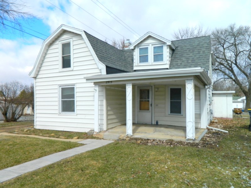 2915 10th St, Monroe, WI 53566 photo 1