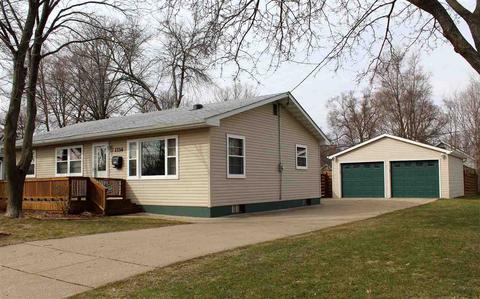 1334 Garfield Ave, Beloit, WI 53511 photo 1