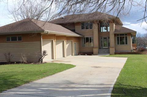 314 E Samuelsen Dr, Edgerton, WI 53534 photo 1