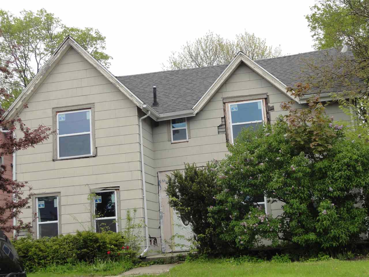 437 Harrison Ave, Beloit, WI 53511 photo 1