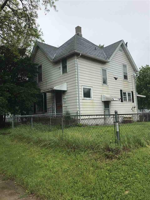 556 Moore St, Beloit, WI 53511 photo 1