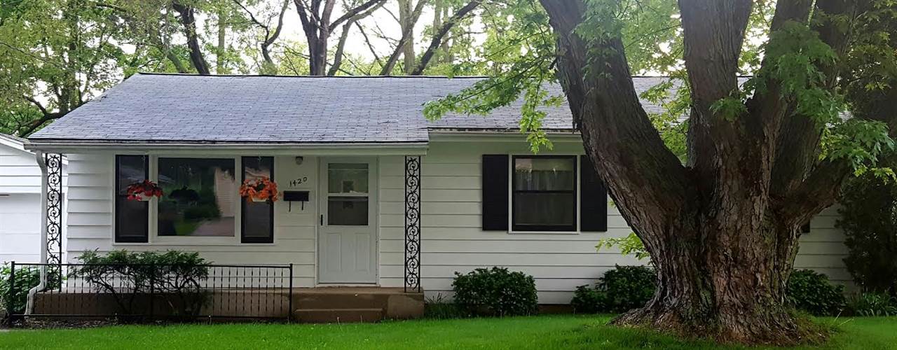 1420 Moore St, Beloit, WI 53511 photo 1