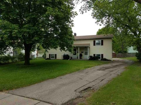 910 N Oak St, Madison, WI 53704 photo 1