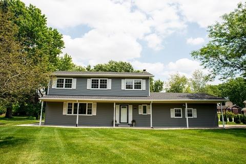 1801 Vista Dr, Beloit, WI 53511 photo 1